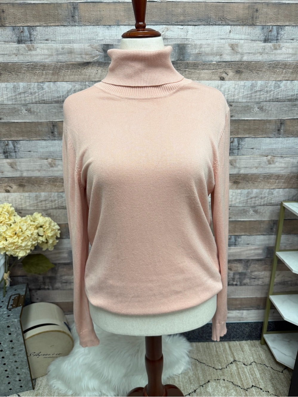 Andrew Marc light Pink turtle neck